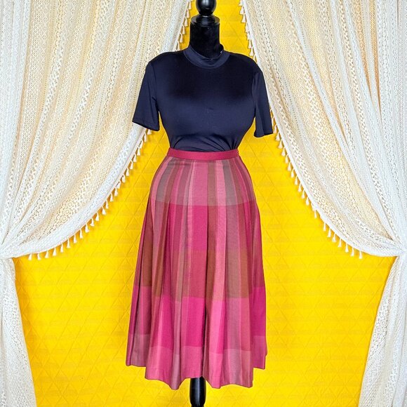 Vintage Pendleton 100% Virgin Wool Magenta Plaid Pleated Midi Skirt Size 4 - Picture 1 of 14